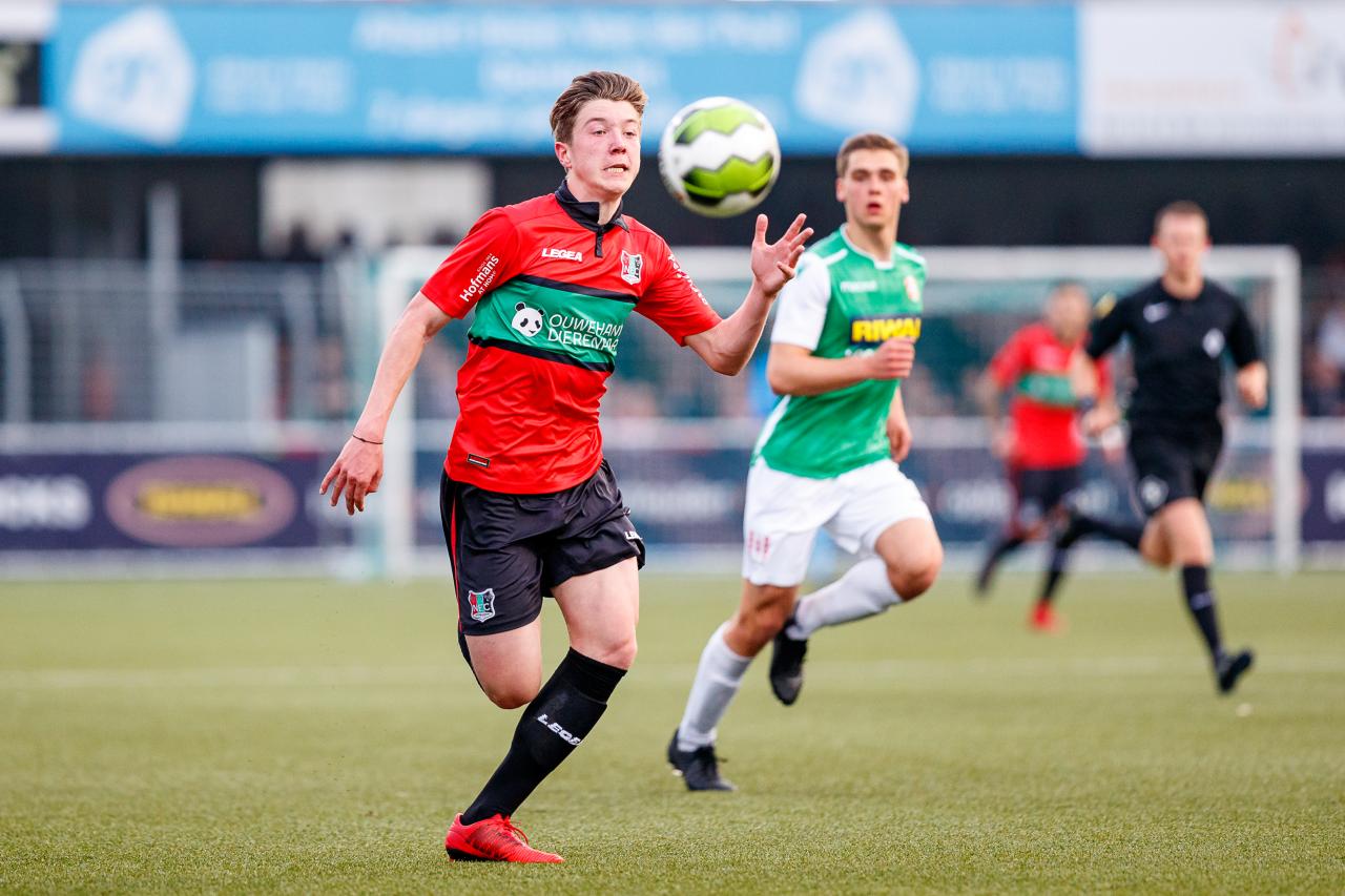 NEC play-offs in na belabberd gelijkspel bij Dordrecht