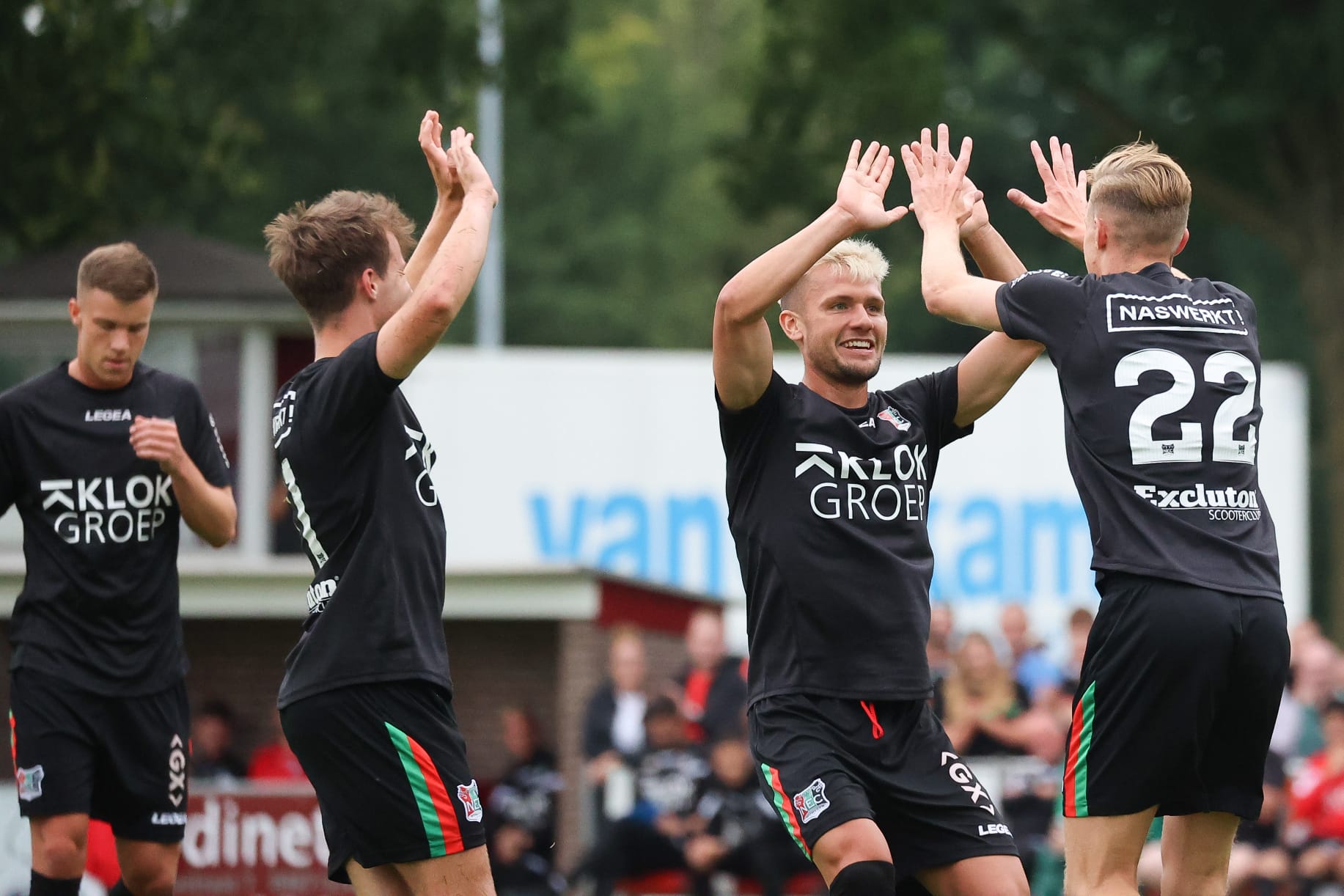 NEC wint 0-7 van DIO ’30, hattrick Van der Sluijs